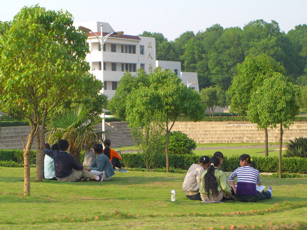 全椒县慈济中学