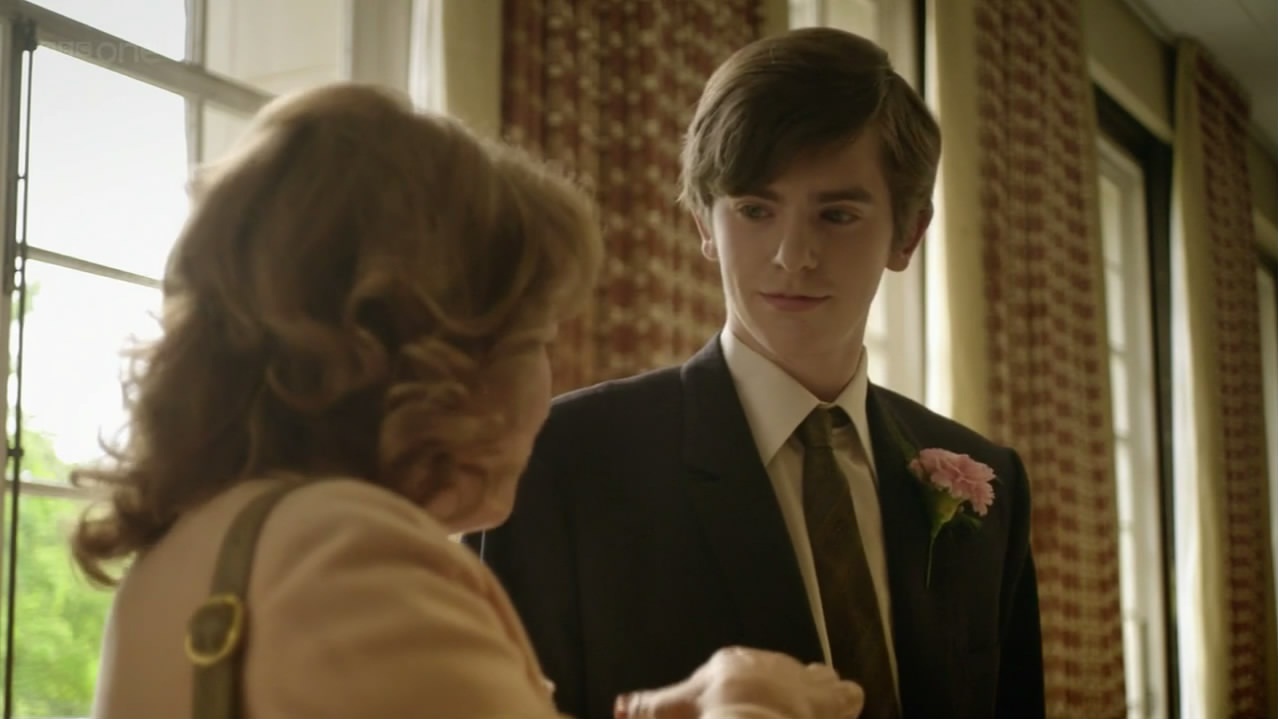  p>弗莱迪·海默(freddie highmore),1992年2月14日出生于英国伦敦