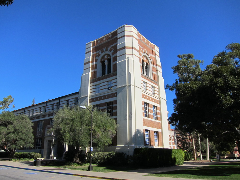 加利福尼亚州立大学洛杉矶分校