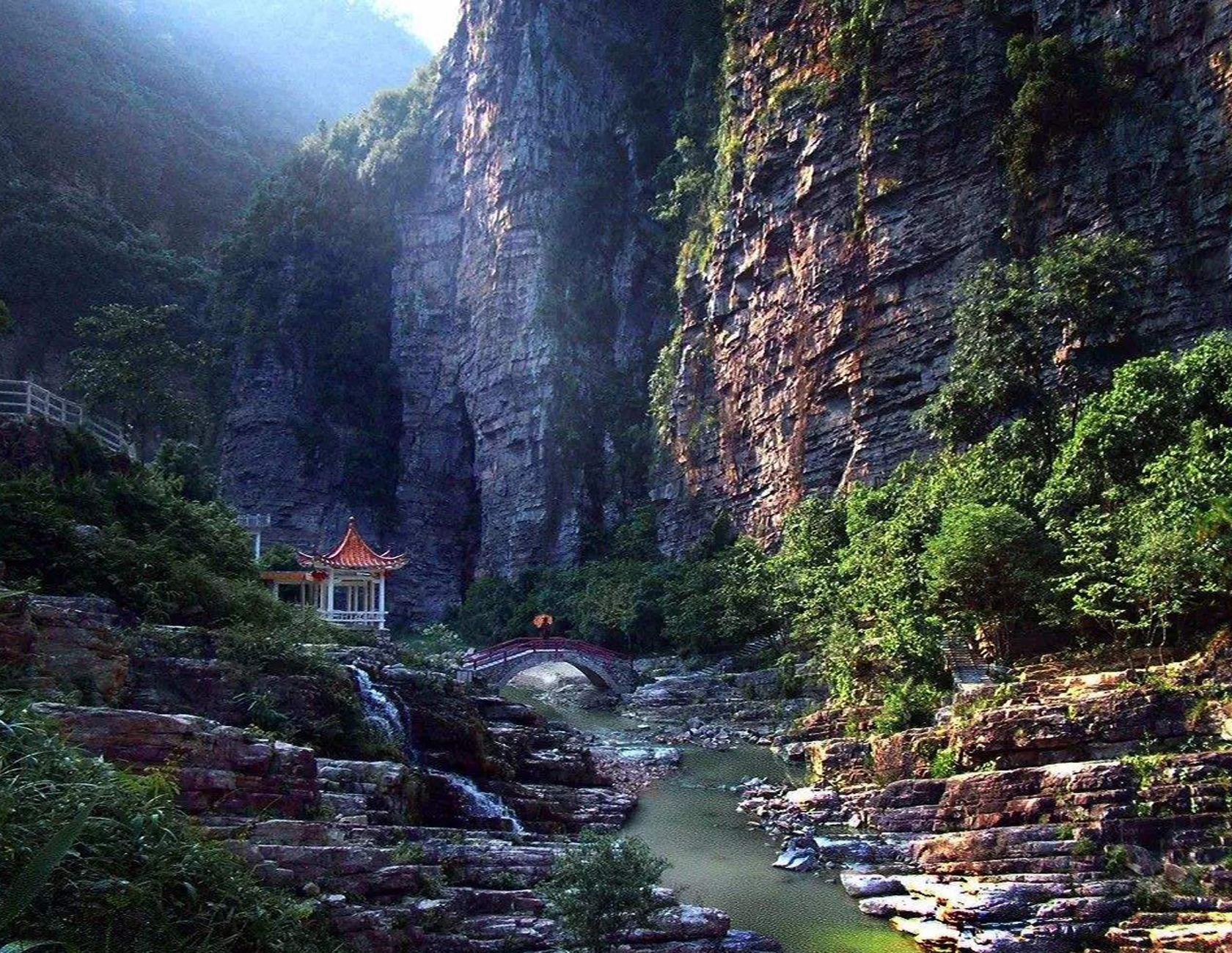 龙山景区是广东省级 a target="_blank" href="/item/风景名胜区