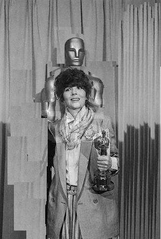  p>西蒙·西涅莱(simone signoret,1921年3月25日至1985年9月30日),女