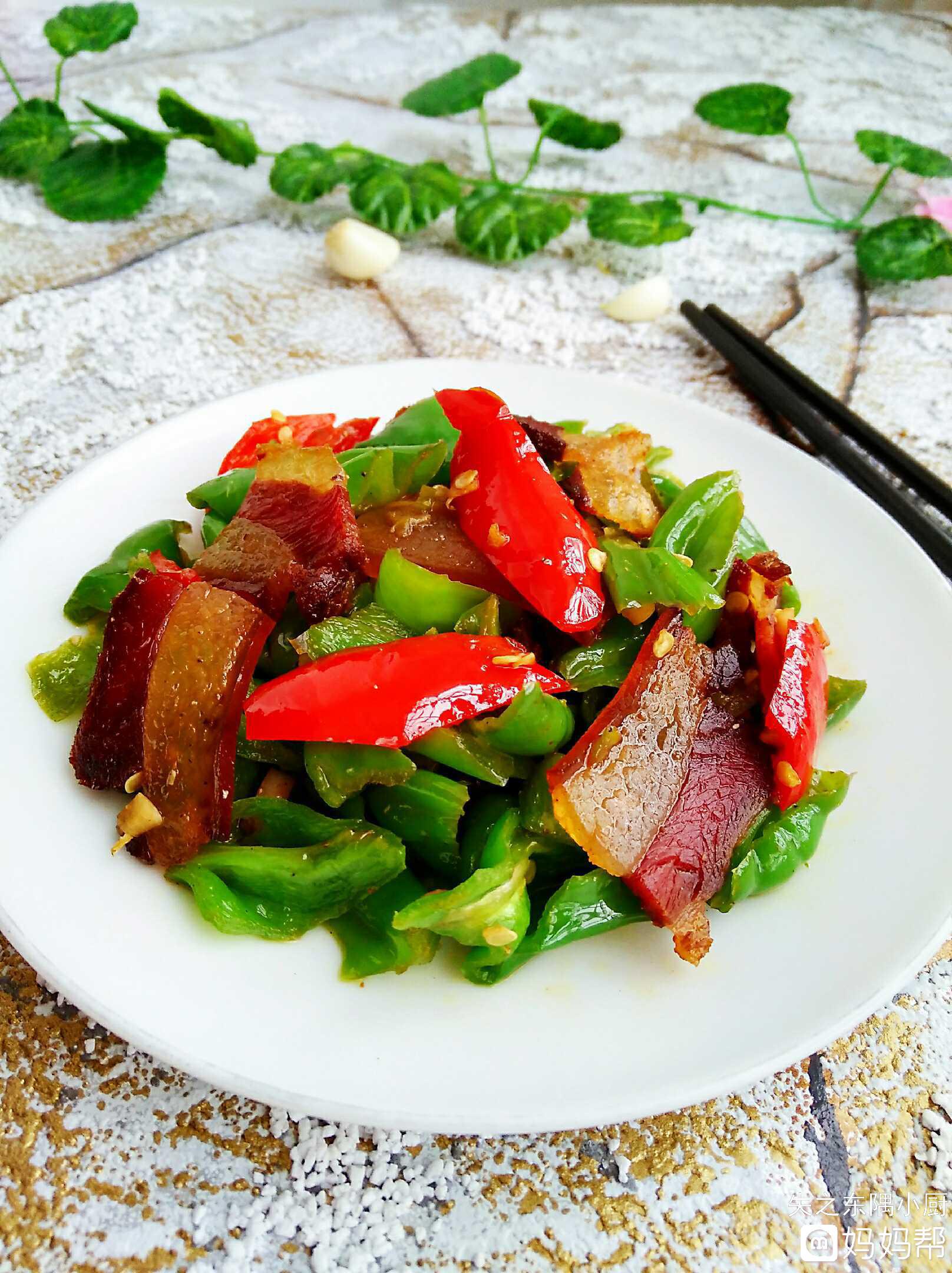 双椒爆腊肉