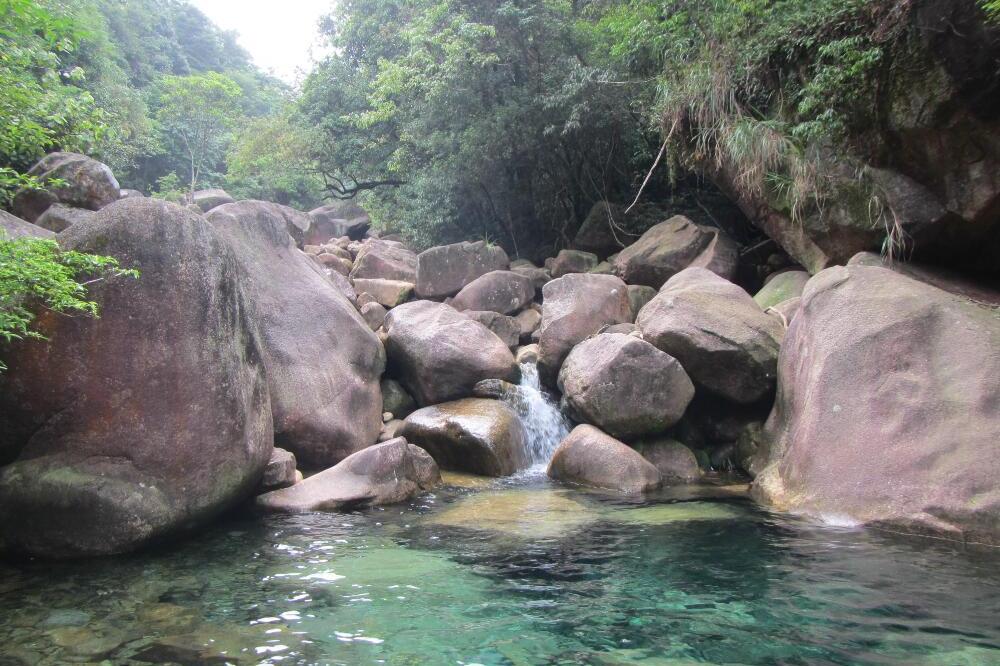 山 /a>脉北段东南侧的 a target="_blank" href="/item/邵武市