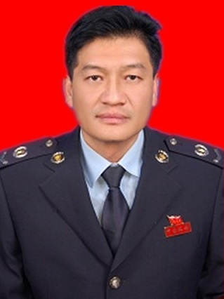  p>赵明,男,中共党员 ,出生于1970年1月,云南元谋人,大学学历,1989年8