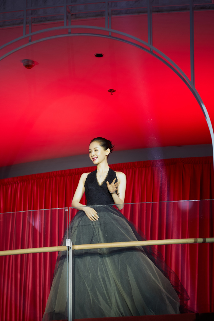 class="ref" data-ctrid="2klv8zkzlcq">王子文,原名王蒙蒙 /span> 