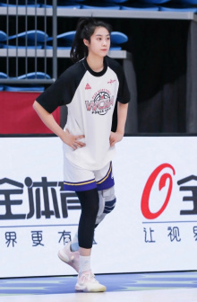 卓识（中国女子篮球运动员）_百度百科