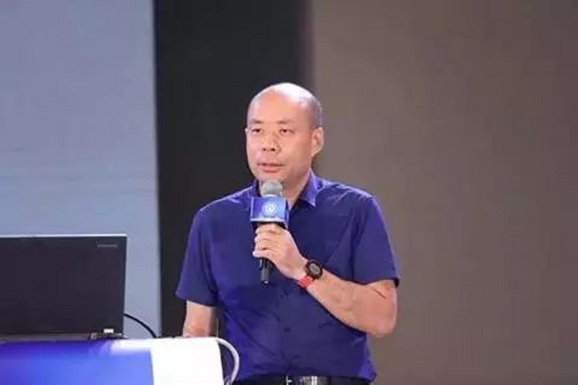  p>张安,男,1969年出生,中国国籍,无境外永久居留