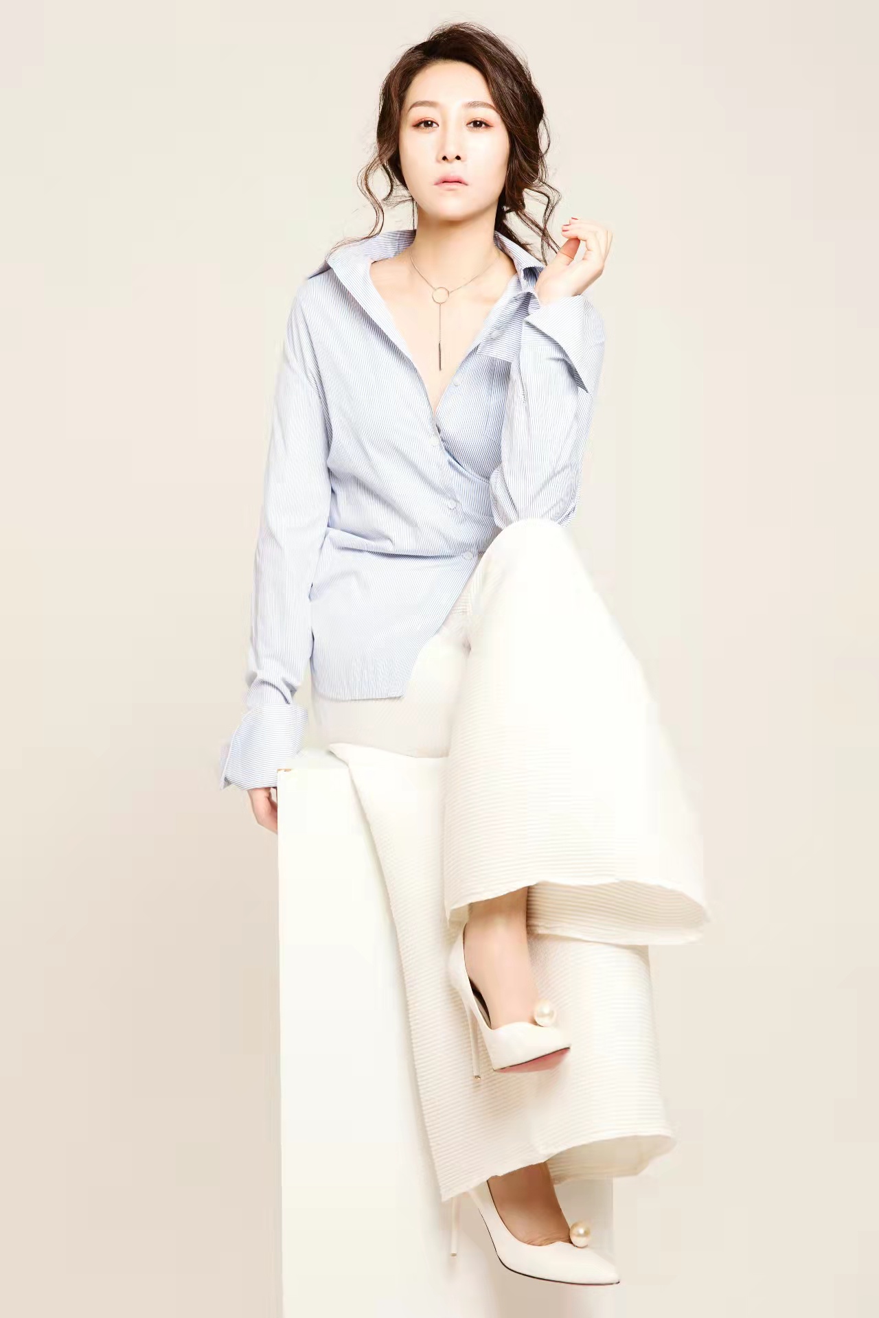  p data-id="ssijxspnf8eu">唐苑,中国内地女演员, /p> p data-id="tq