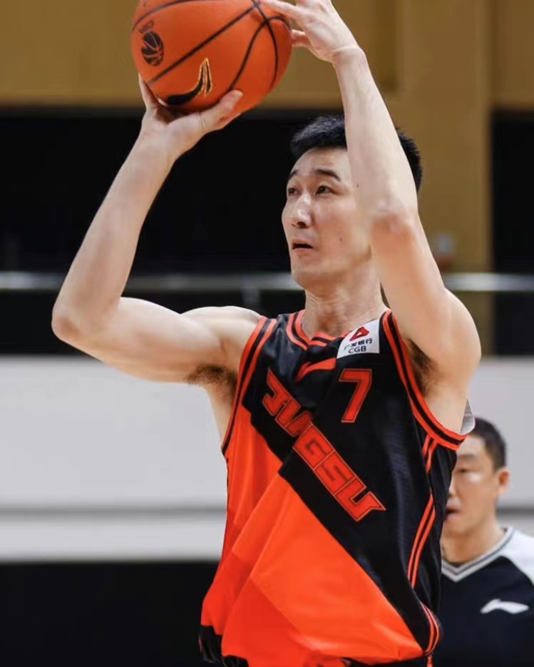  p data-id="gnx5de64d0">刘志轩,1991年1月7日出生于辽宁省营口市