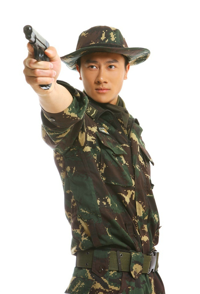 是青春热血军旅电视剧《 a target="_blank" href="/item/麻辣女兵