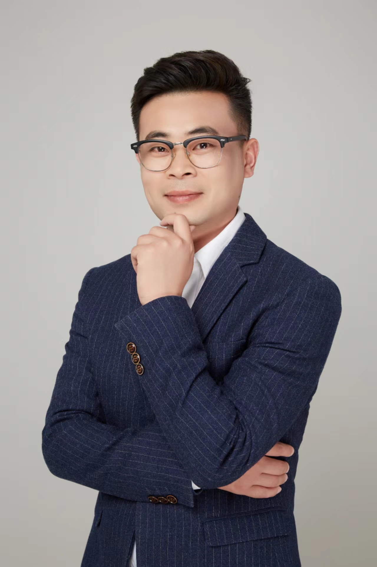 李智