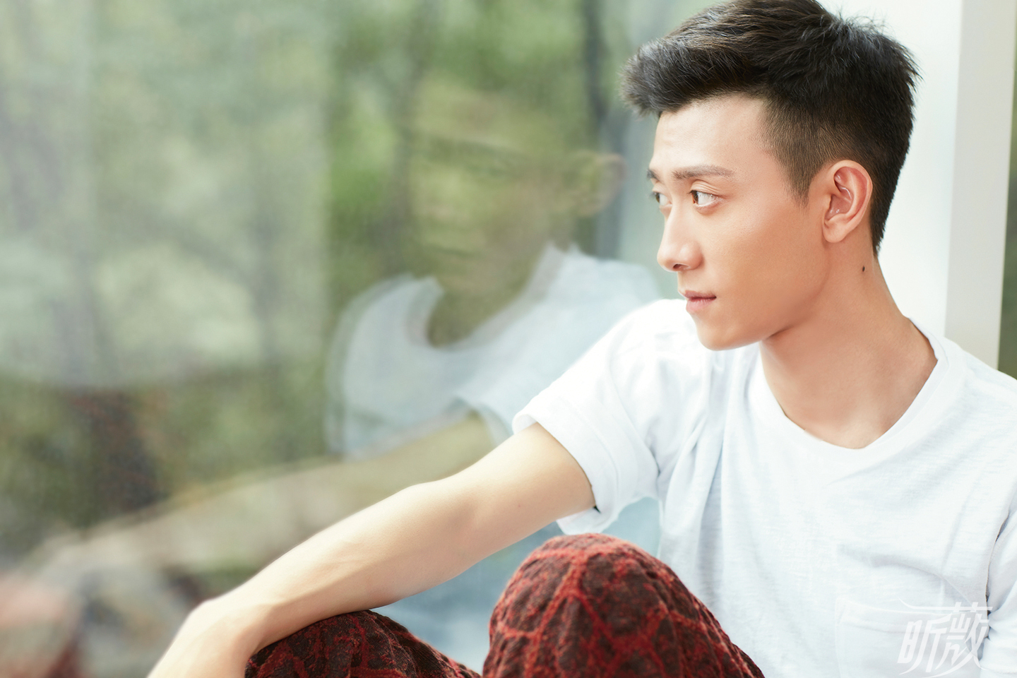  p>张一山,1992年5月5日出生于北京市西城区,毕业于 a target="_blank