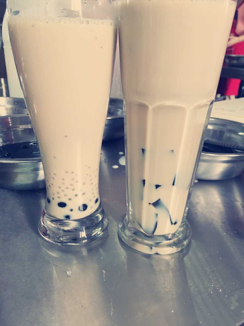 椰香椰果奶茶