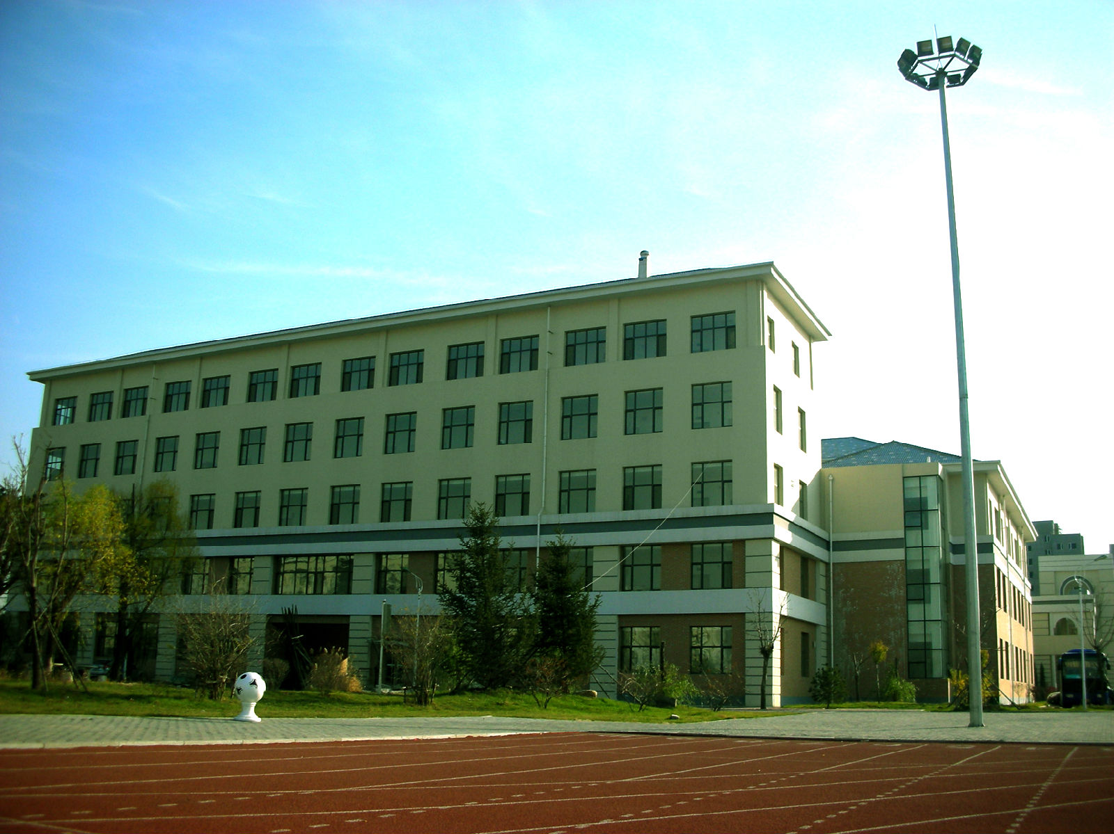 铁岭市高级中学