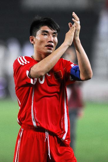 郑智,1980年8月20日生于辽宁省沈阳市,中国足球运动员,司职中场,身高