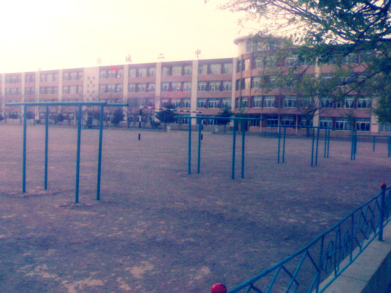  p>兴城市第二初级中学简称 a href="#">兴城 /a>二中,始建于1961年9