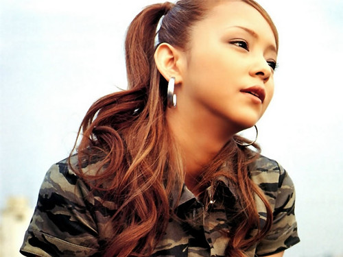  p>安室奈美惠(namie amuro),1977年9月20日出生于日本冲绳县那霸市