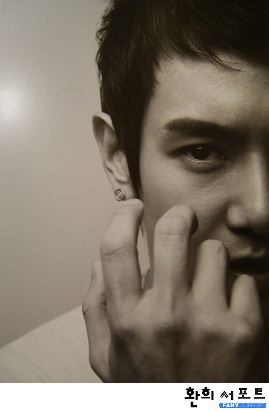  p>黄伦硕,1982年1月17日出生于 a target="_blank" href="/item/首尔