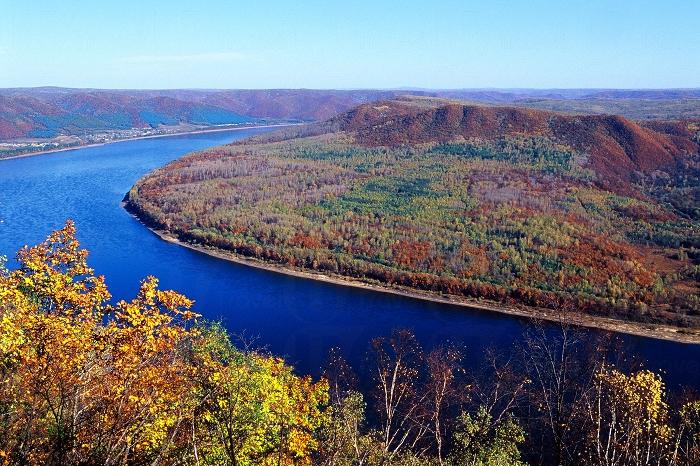  p data-id="gnxakoau31">名山岛原名叫于海桥江通,位于黑龙江省鹤岗