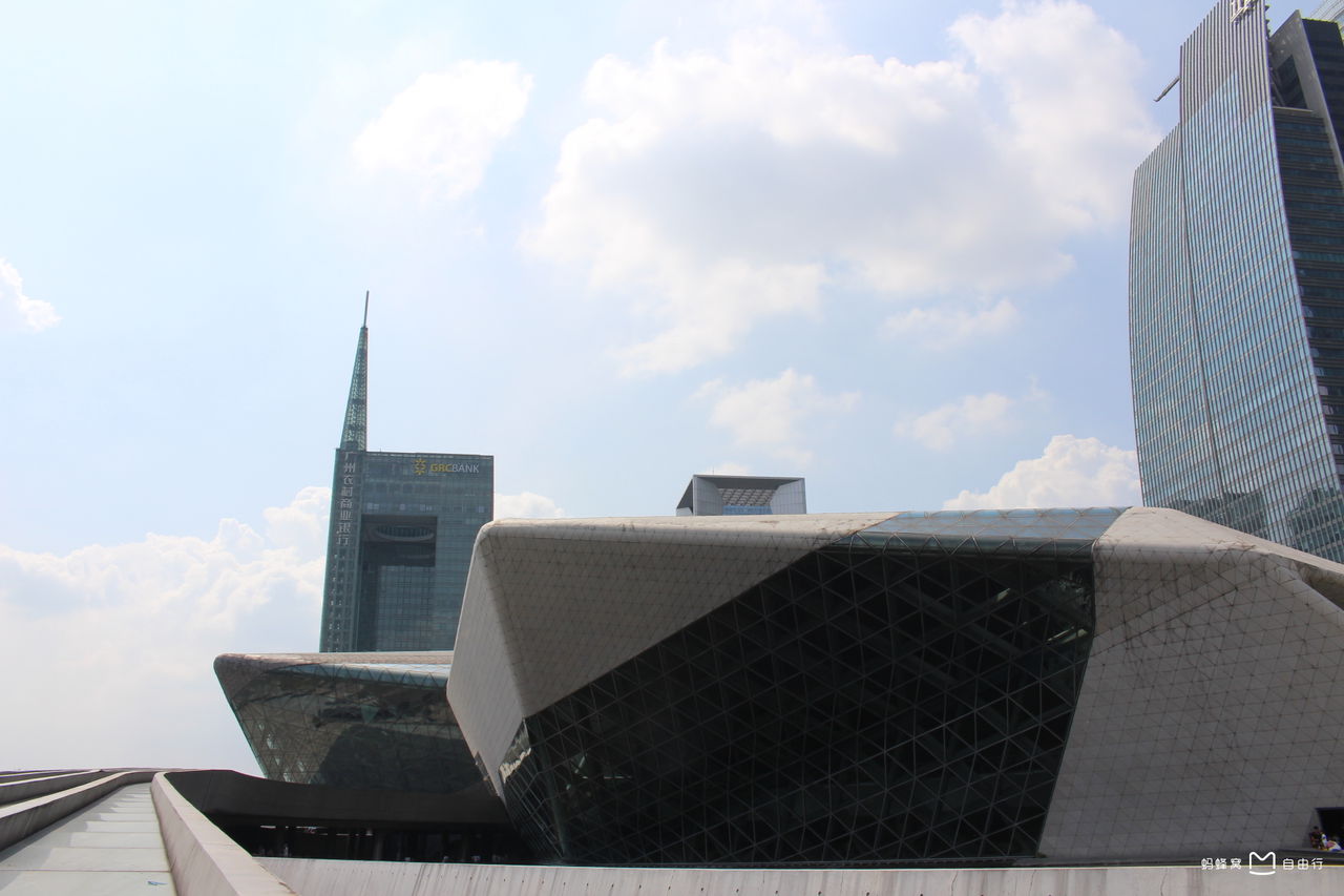  p>广州大剧院(guangzhou opera house),位于广东省广州市天河区珠江
