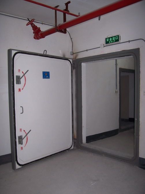 钢筋混凝土防护密闭门