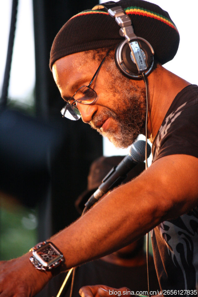 dj kool herc