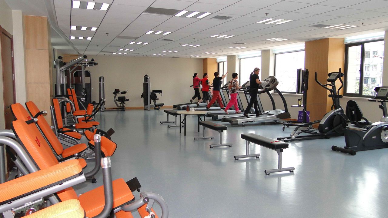  p>彭浦镇社区文化活动中心位于上海市静安区灵石路745号,建筑面积