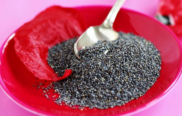  p>罂粟籽,又名 a href="#" data-lemmaid="1001909">御米 /a>, a