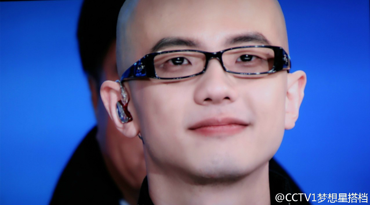  p>平安(anson ping),1978年11月9日出生于上海市,中国流行男歌手.