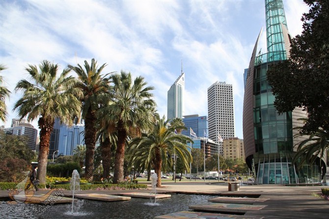 lemmaid="1265787">西澳大利亚州 /a>的首府,也是澳大利亚第四大城市