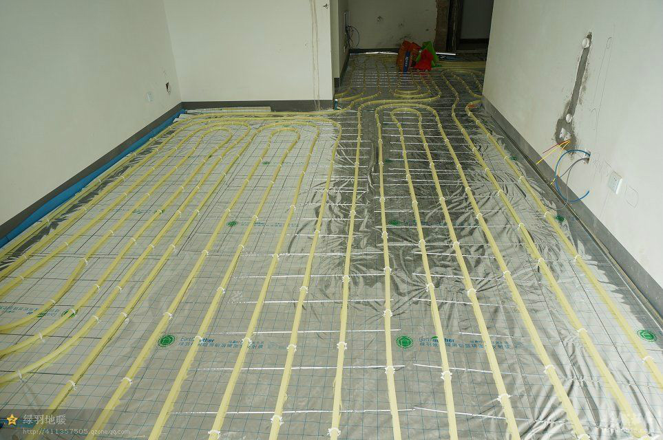 湿式地暖