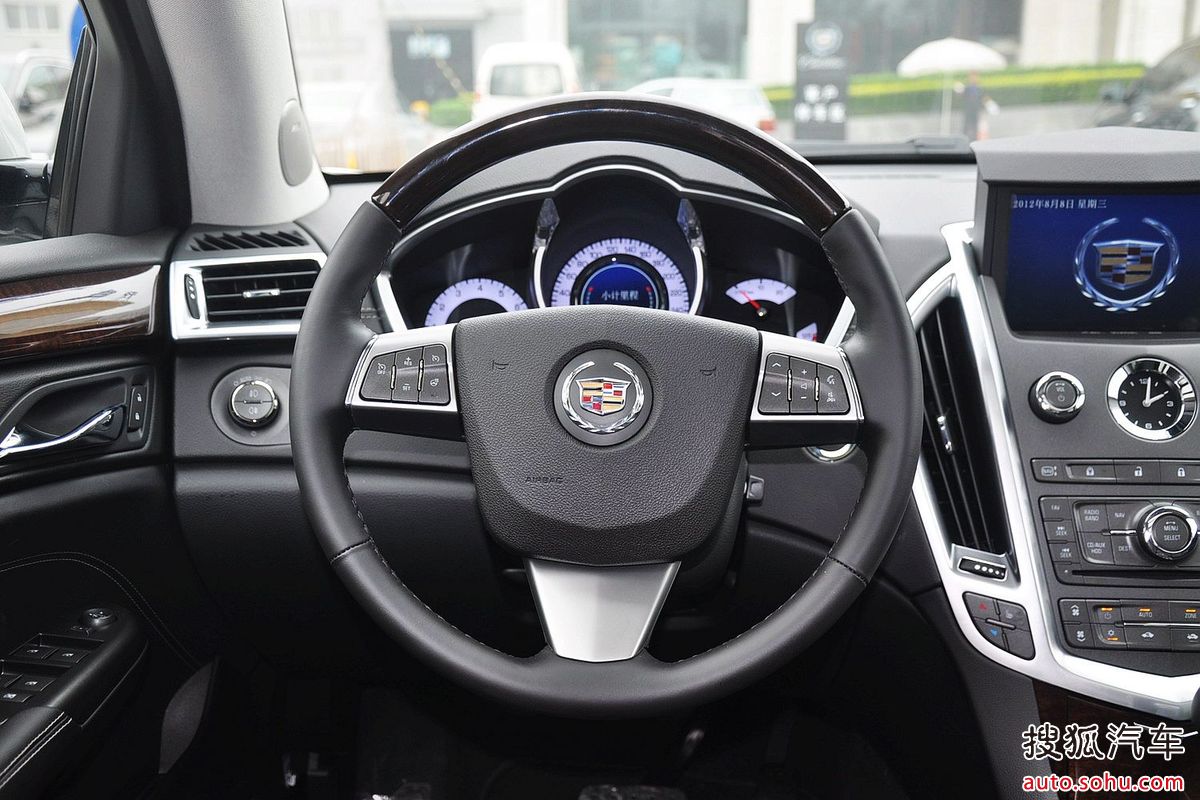 凯迪拉克srx