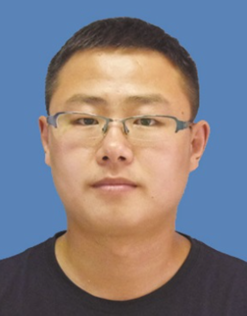  p>王海龙,男,1938年生,吉林长春人.研究员.毕业于吉林大学.