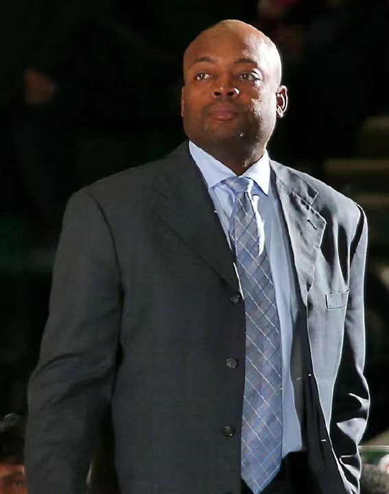 尼克·范埃克塞尔