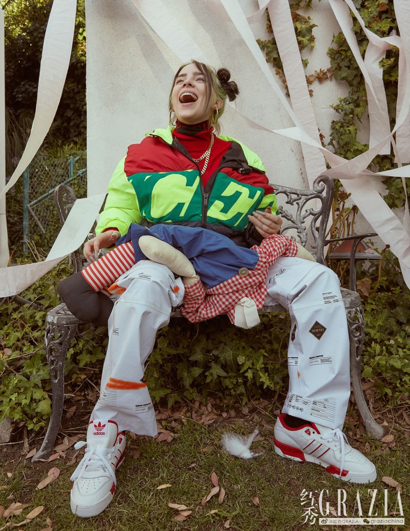  p>比莉·艾利什(billie eilish),2001年12月18日出生于美国加利福尼