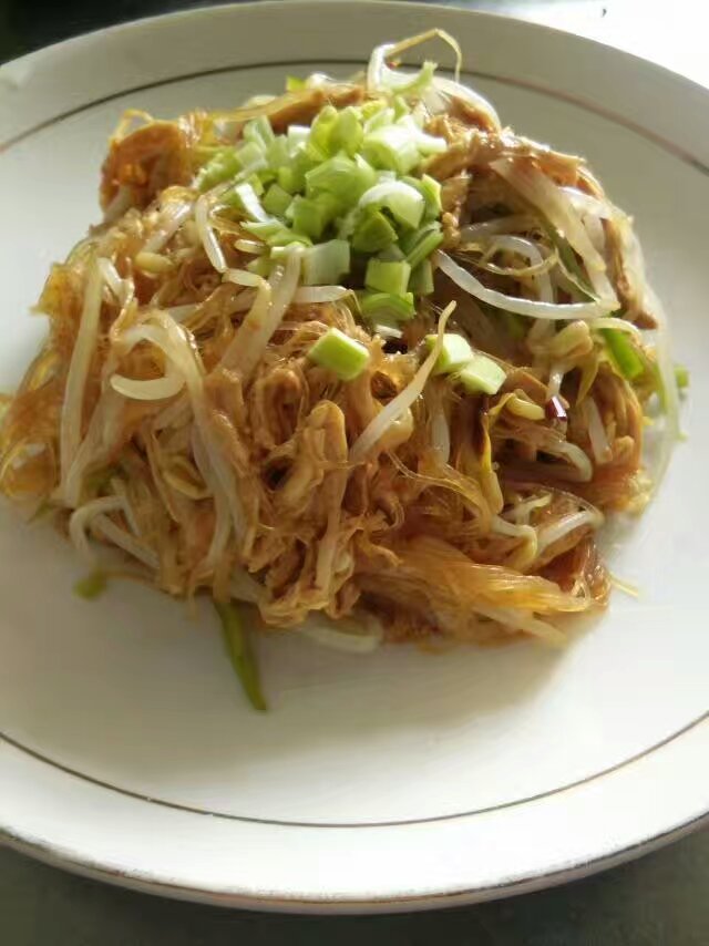 鸡丝豆芽