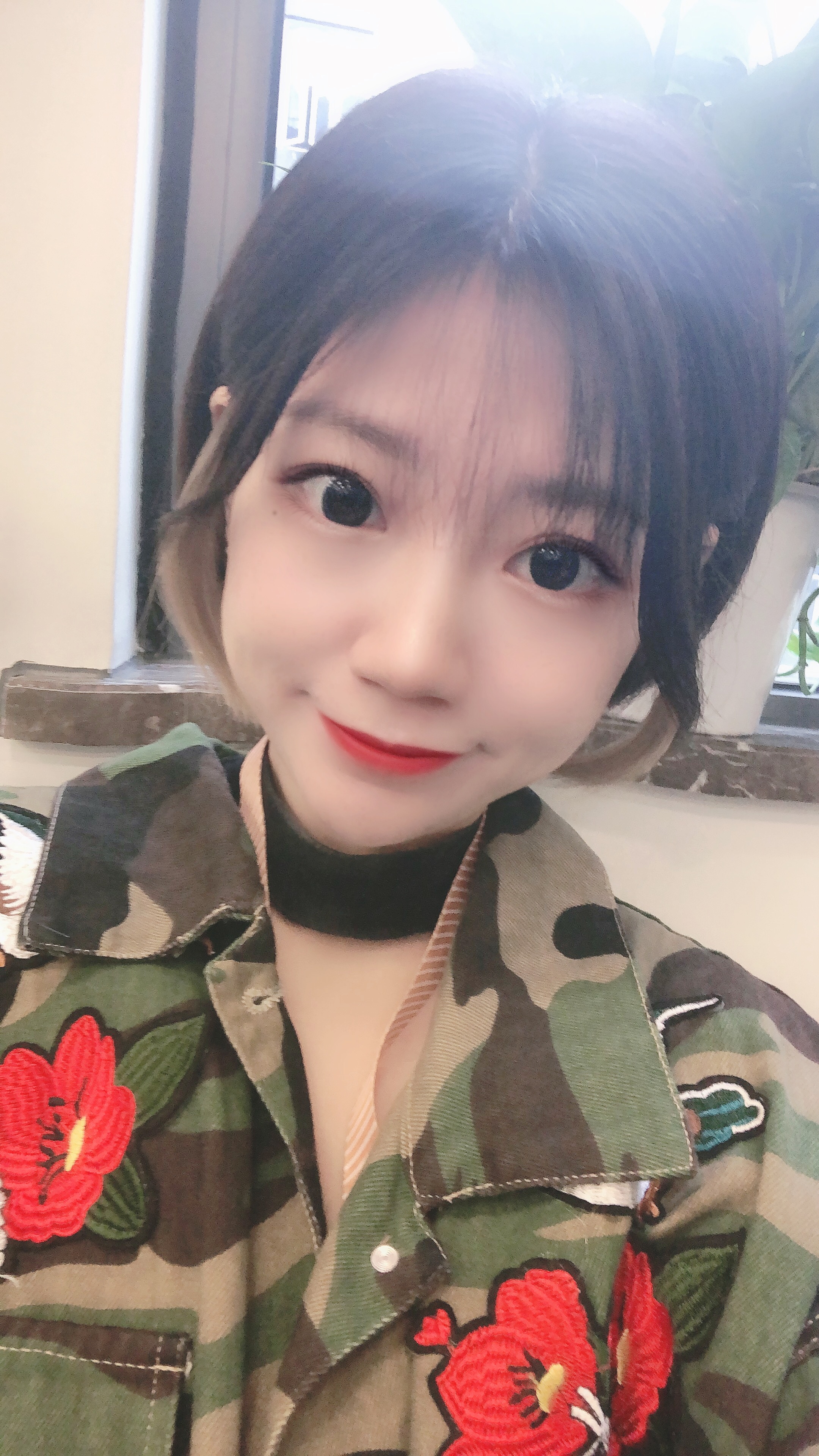  p>赵群洋,明星搭配师,非诚勿扰1号女嘉宾,公司创意经理. /p>