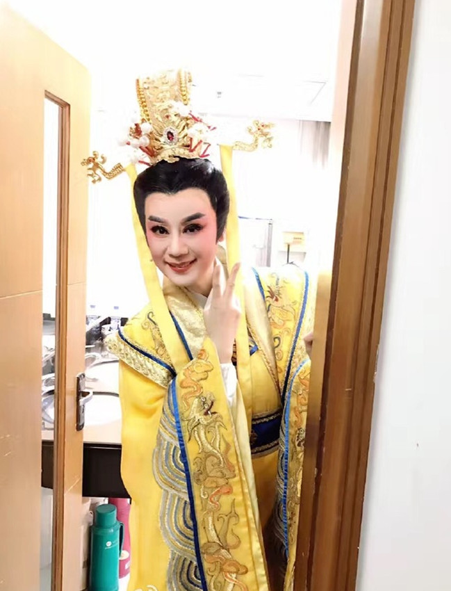 钱惠丽