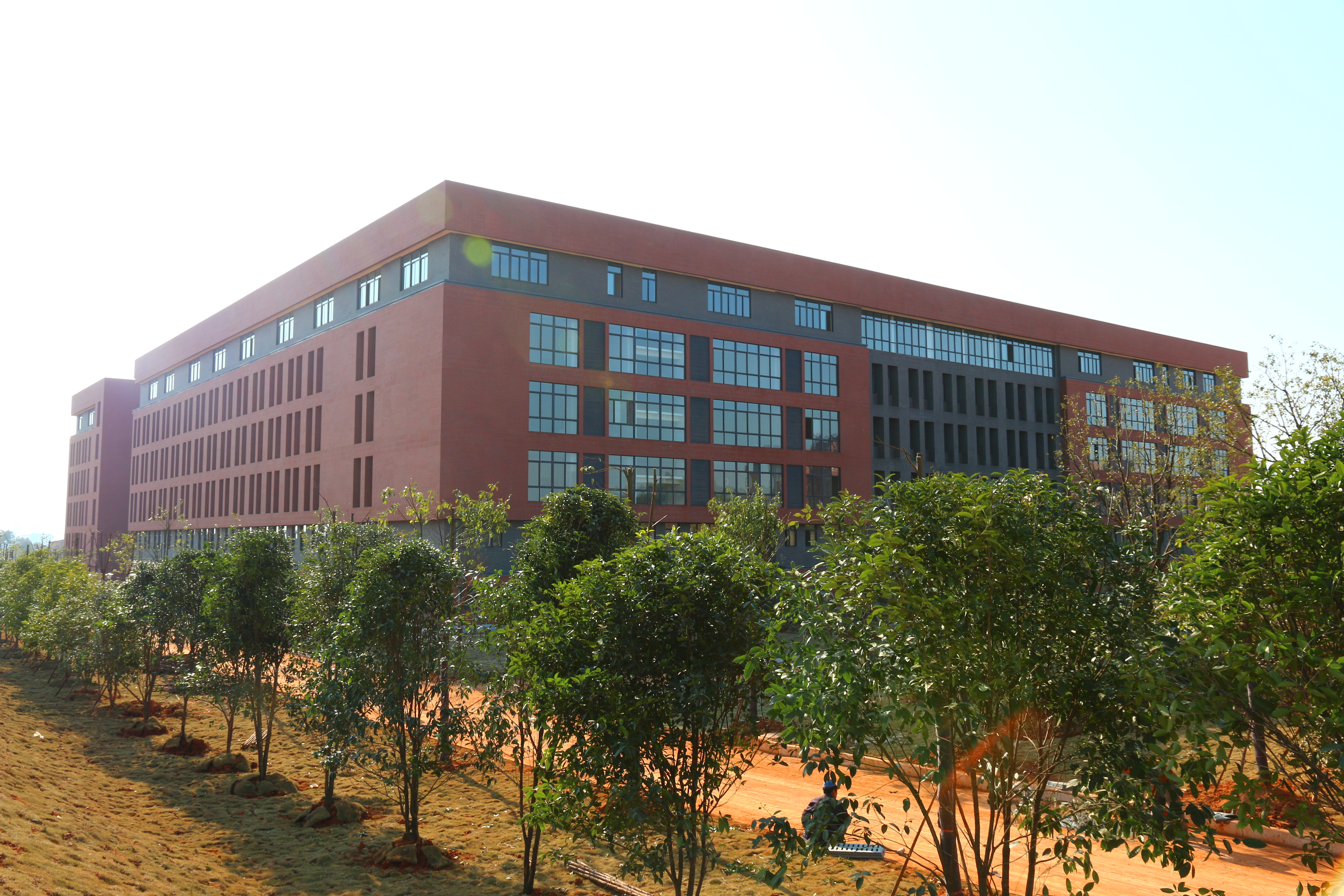 湖北工贸大学商贸学院