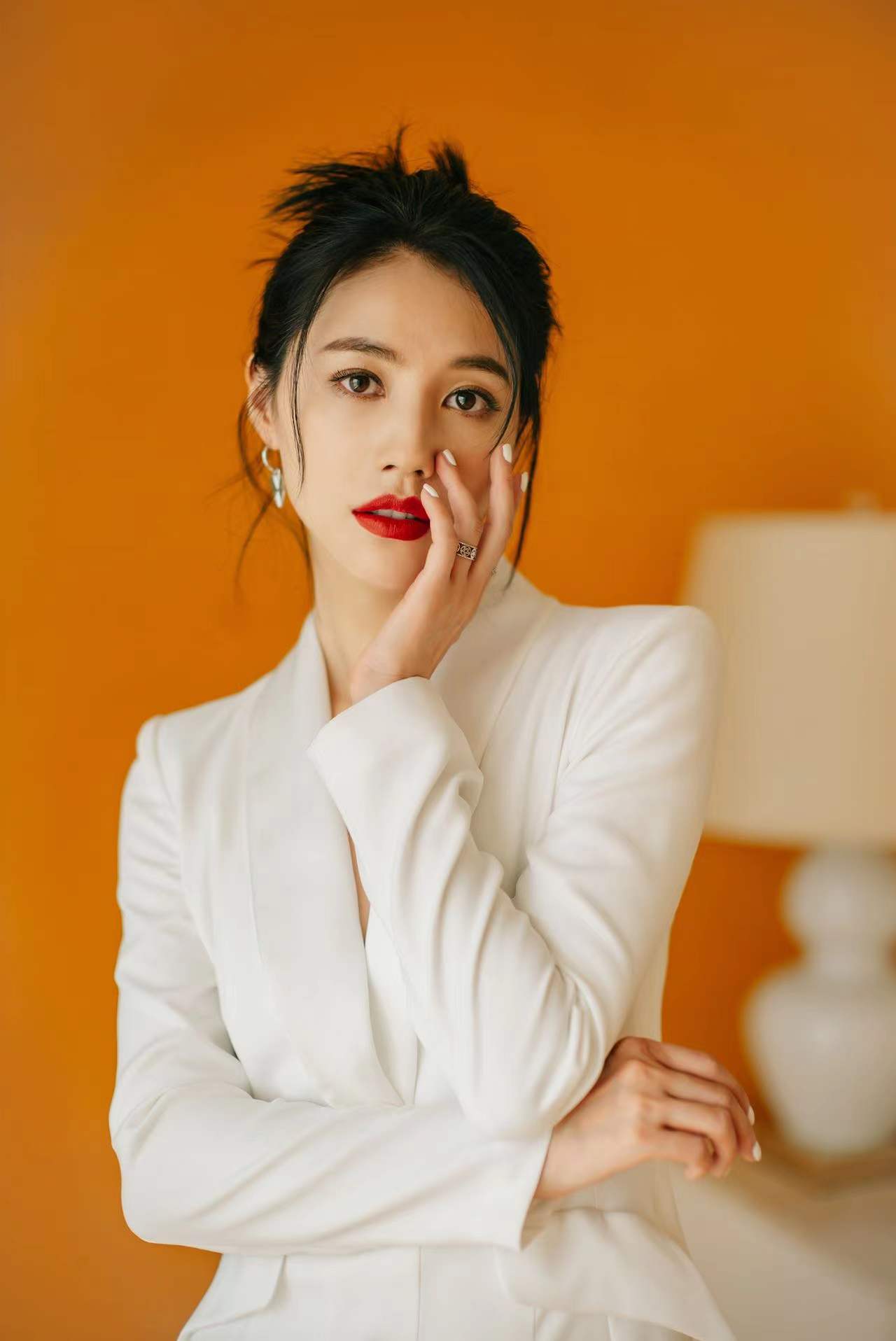 data-id="gncmyv7ppz">董琦,12月19日出生于浙江临安,中国内地女演员