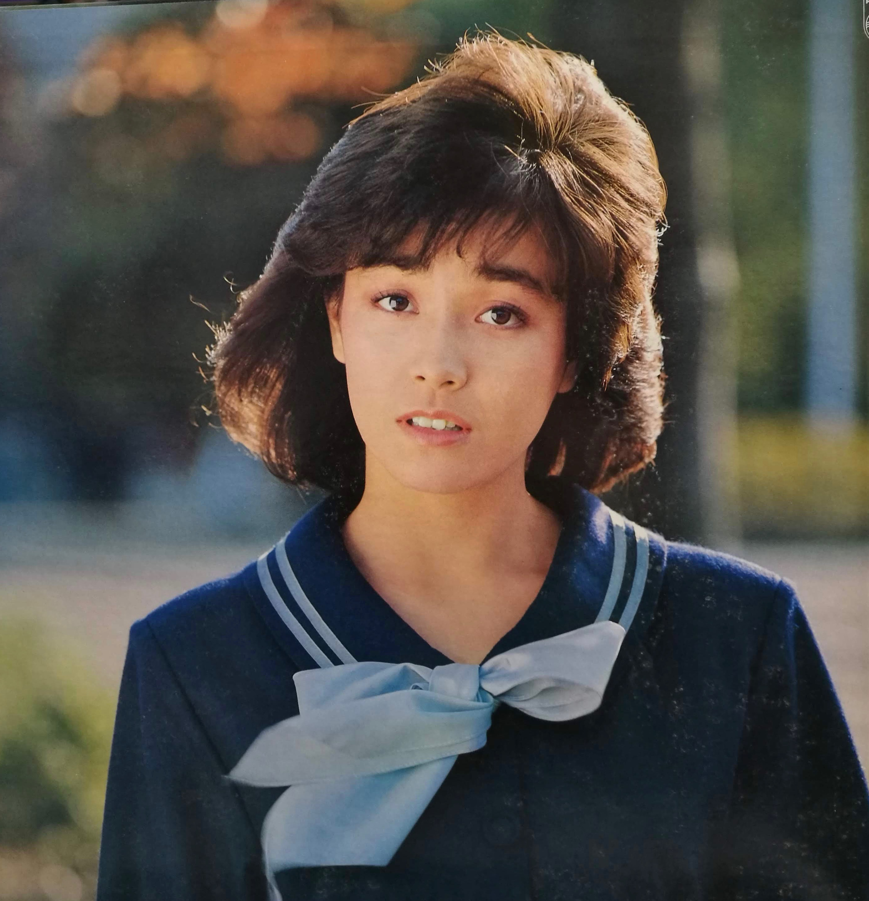 是日本女星 a target="_blank" href="/item/柏原芳惠/8688862"