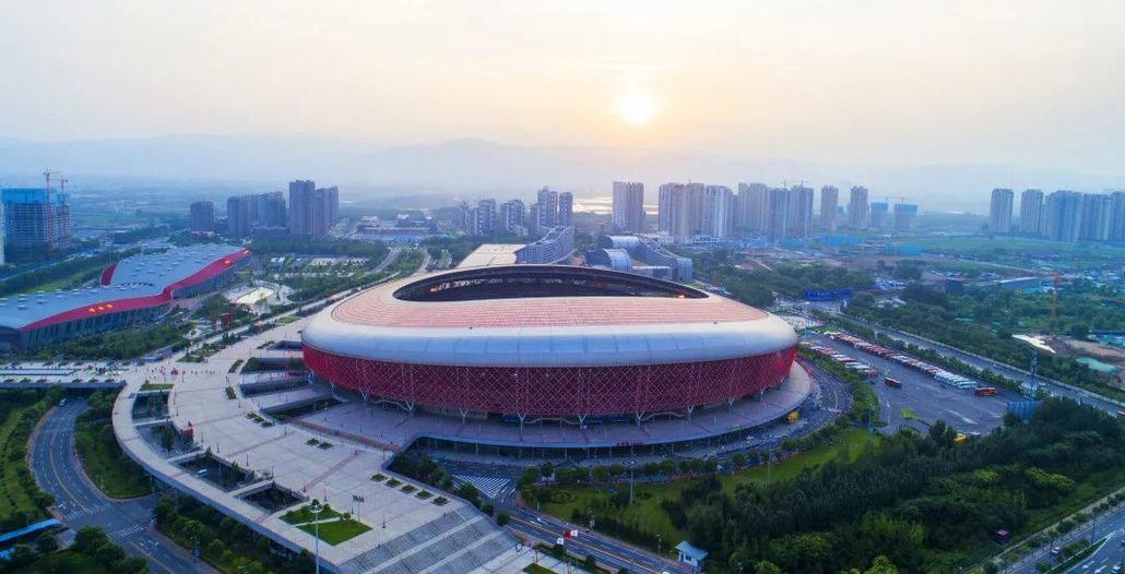 山西体育中心红灯笼体育场