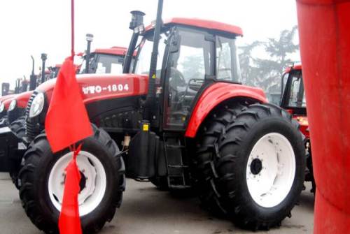  p>东方红180系列轮式拖拉机是采用 a target="_blank" href="/item