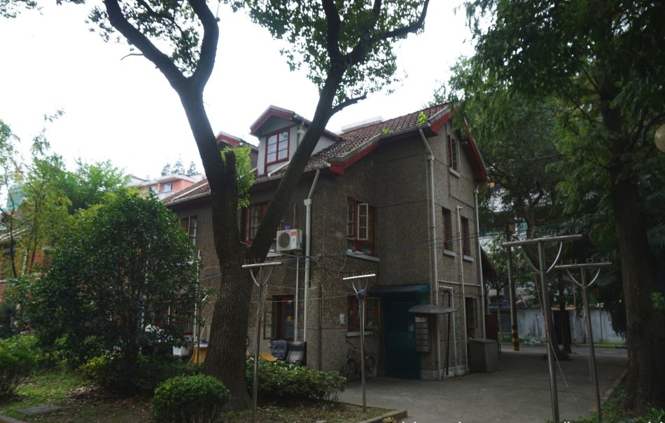 沪江大学