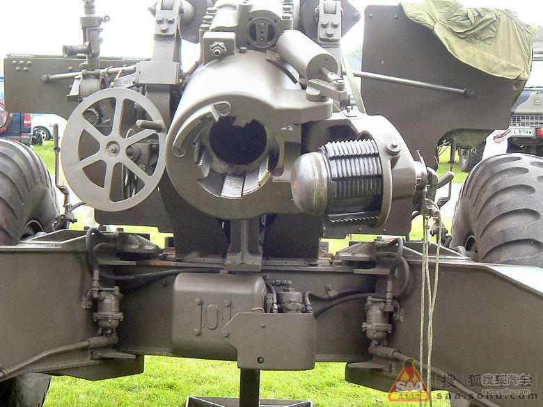 美国m-114a1式榴弹炮