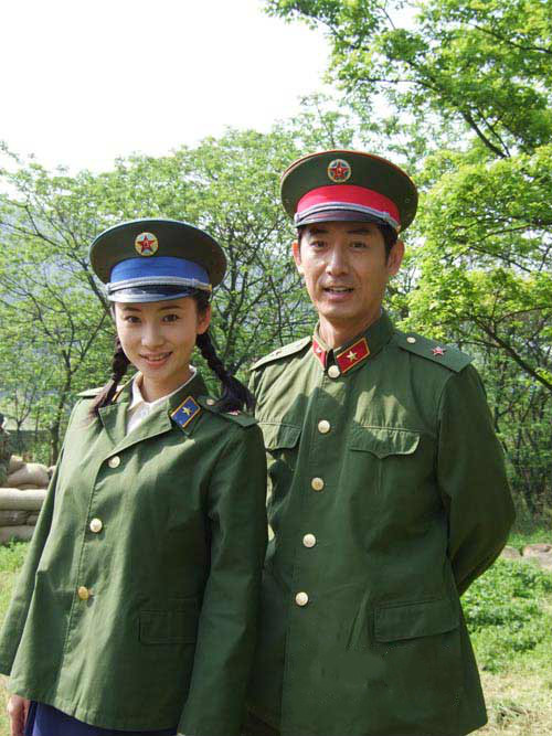  p>《我的左手》(原名《军人本色》),是由天津电影制片厂,八一电影