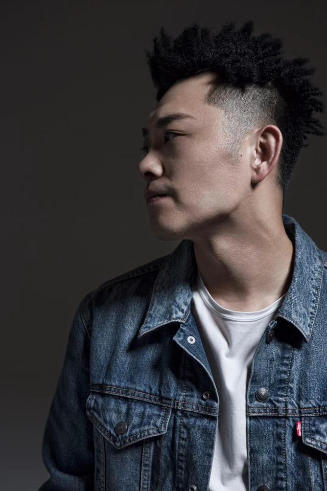  p>宝石gem,本名董宝石,1986年7月20日出生于吉林省长春市,中国内地