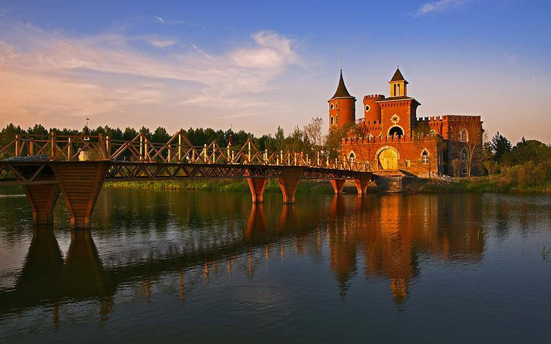  p>伏尔加河(俄语:Волга;英语:volga river),又译 a target="