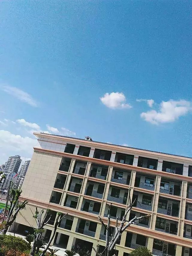 上饶市实验中学