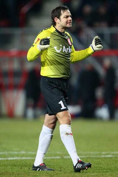  p>特温特足球俱乐部(fc twente)是一家位于 a target="_blank" href=